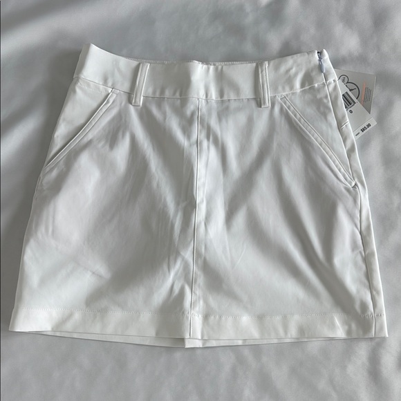 NWT Puma Classic White Golf Skort Sz0 - Picture 1 of 6